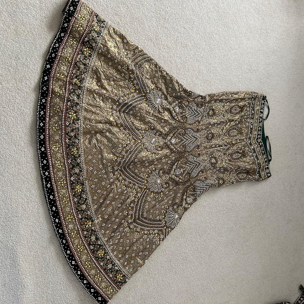 Wedding bridal Lehnga dress Pakistani Indian - Picture 3 of 5